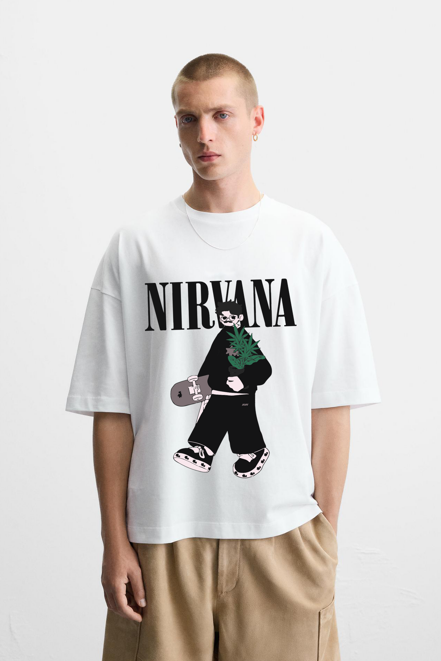 How to Style Oversized T-Shirts for a Trendy Look