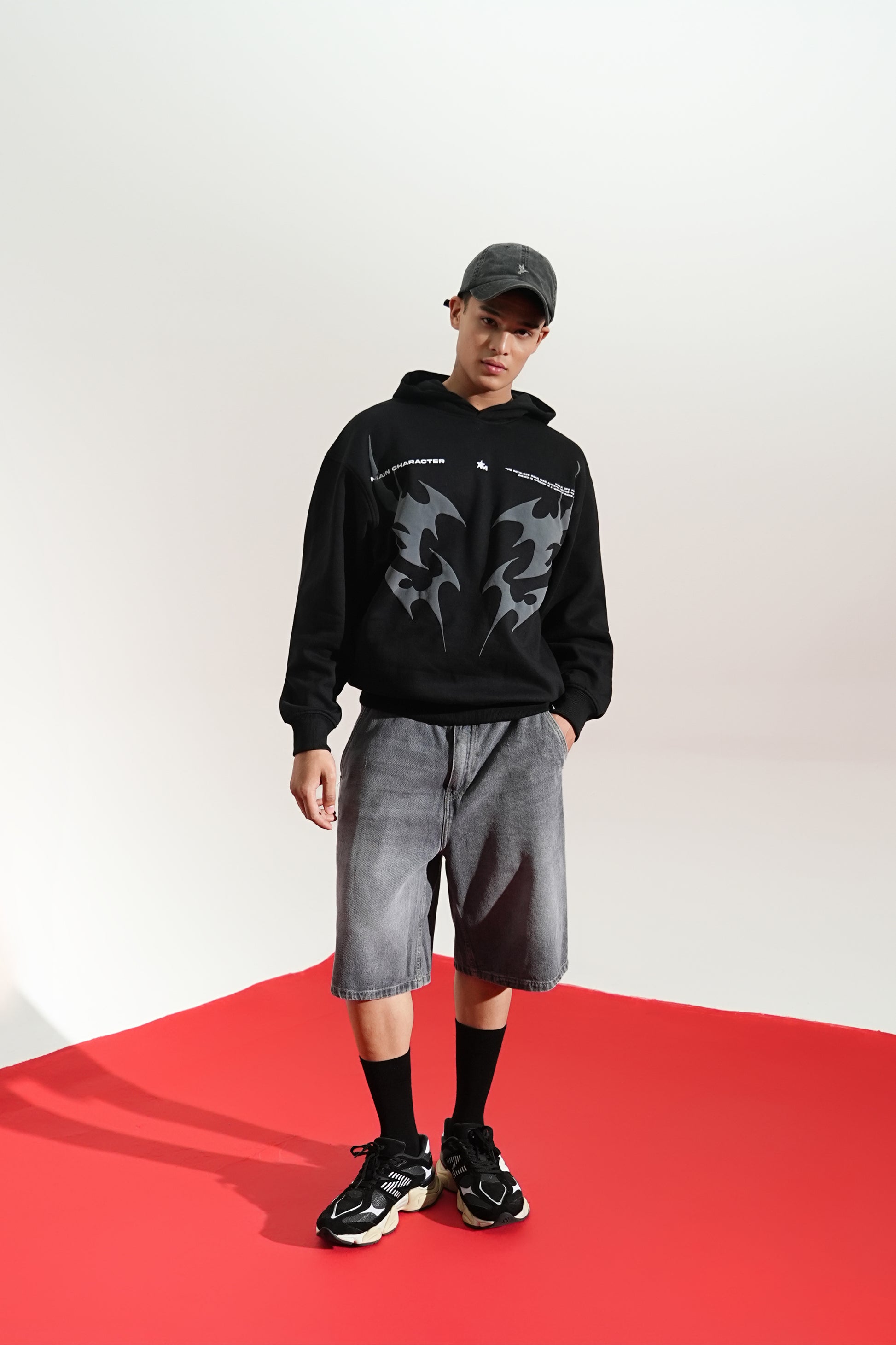 Buy BLACK AURA OVERSIZED HOODIE Online at Main Character India