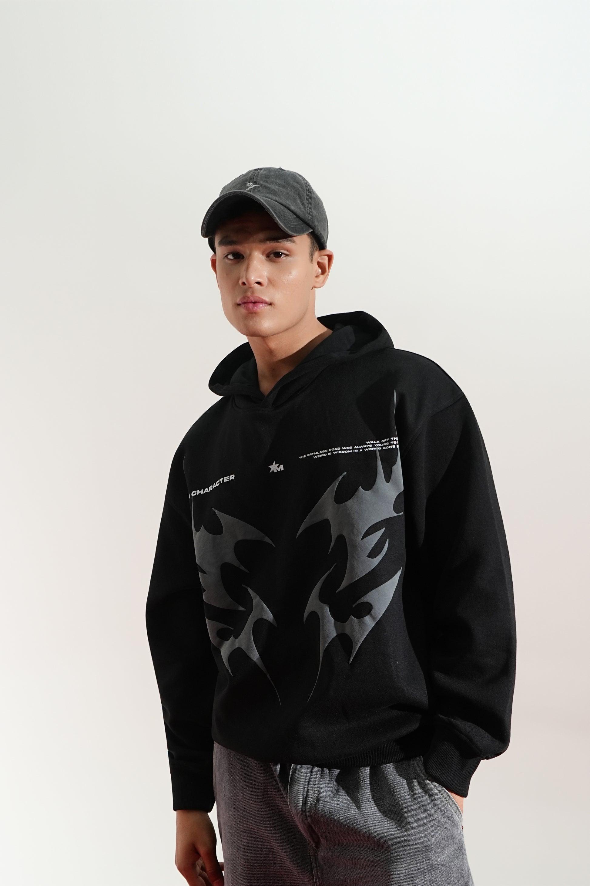 Buy BLACK AURA OVERSIZED HOODIE Online at Main Character India