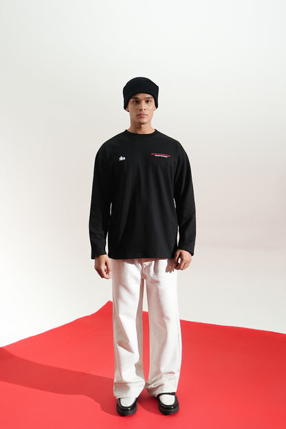 Buy BLACK AURA OVERSIZED HOODIE Online at Main Character India