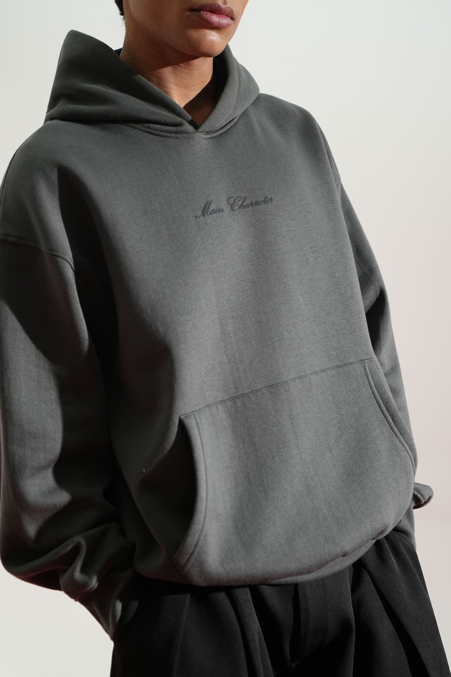 EMINENCE OVERSIZED HOODIE