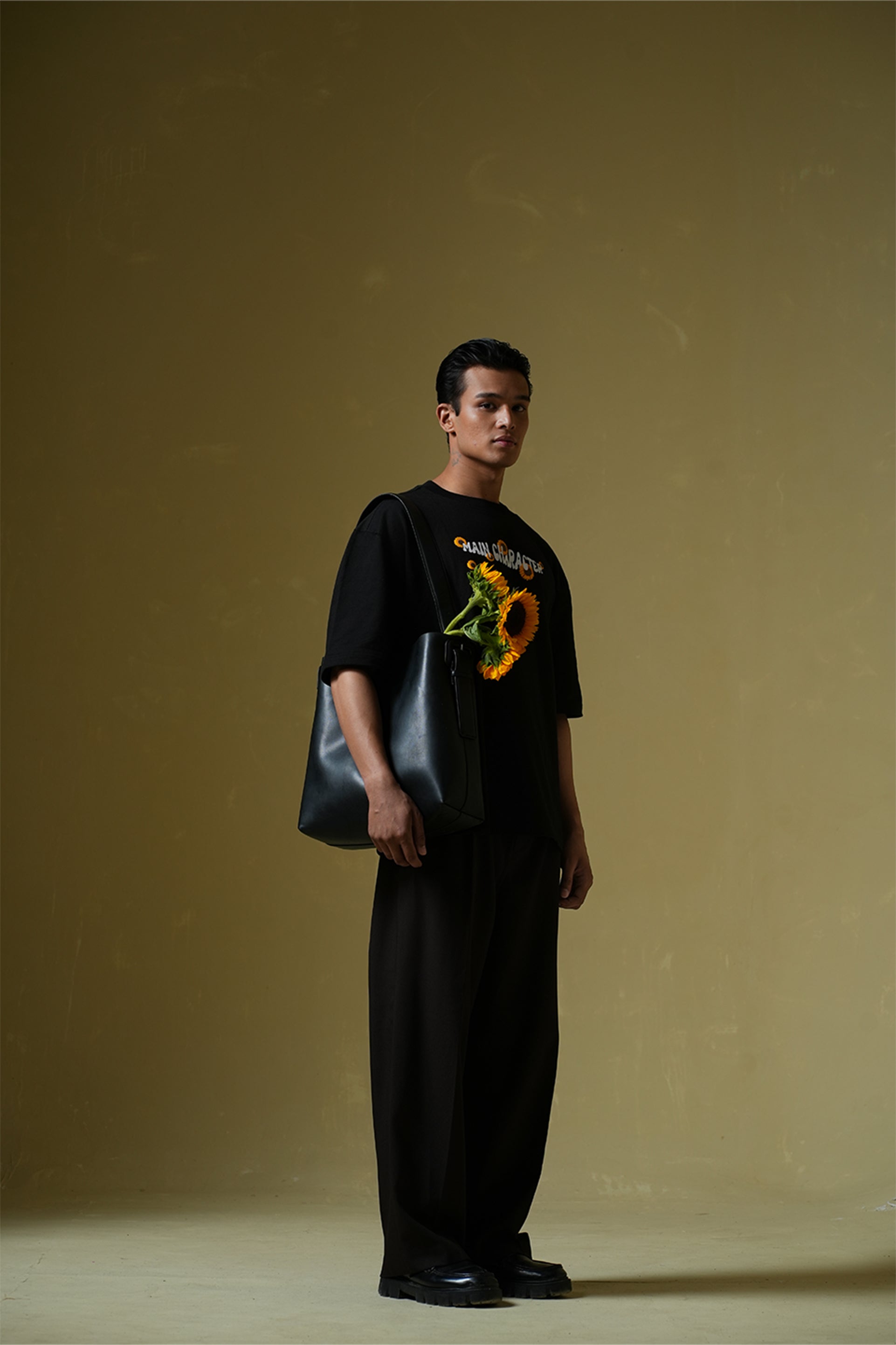 Buy Houdini Black Oversized T-Shirt Online at Main Character India
