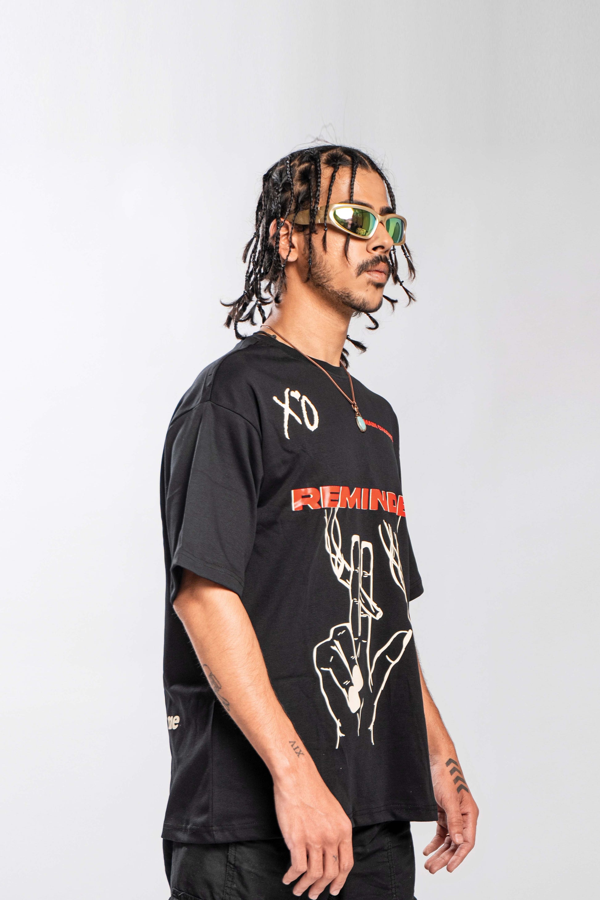 Buy Reminder Oversized T-shirt Online at Main Character India