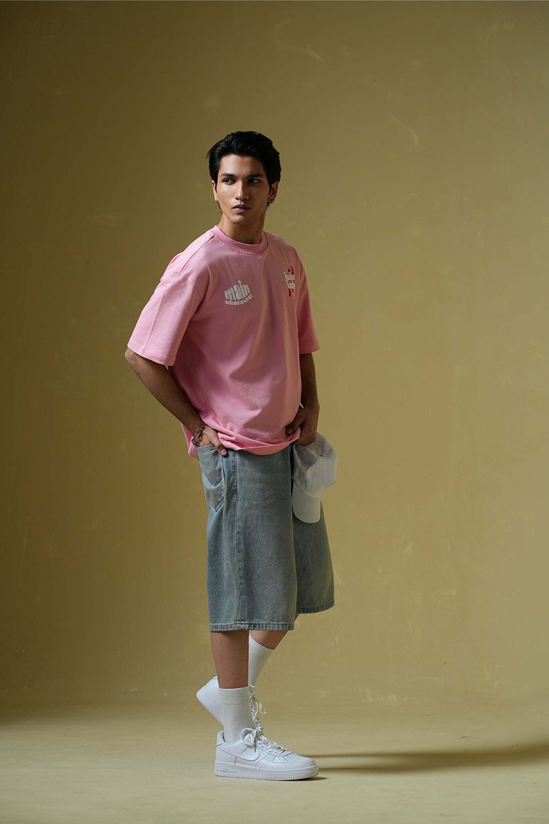 Buy Wishing Well Oversized T-shirt Online at Main Character India