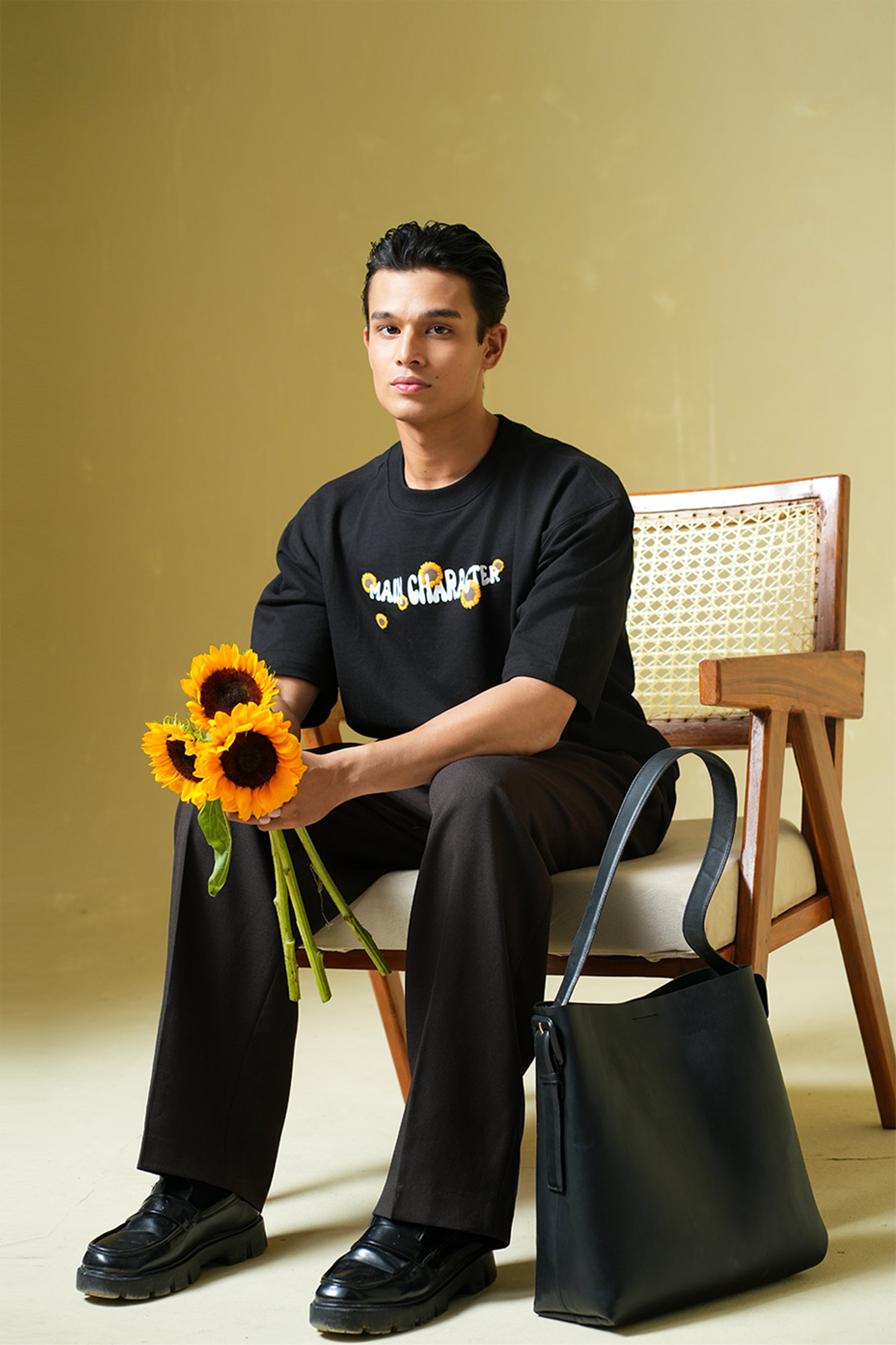 Buy Houdini Black Oversized T-Shirt Online at Main Character India