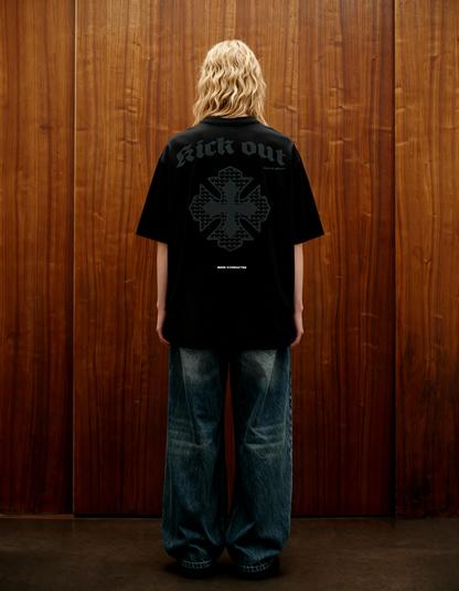 Kick Out Heavyweight-Oversized T-Shirt