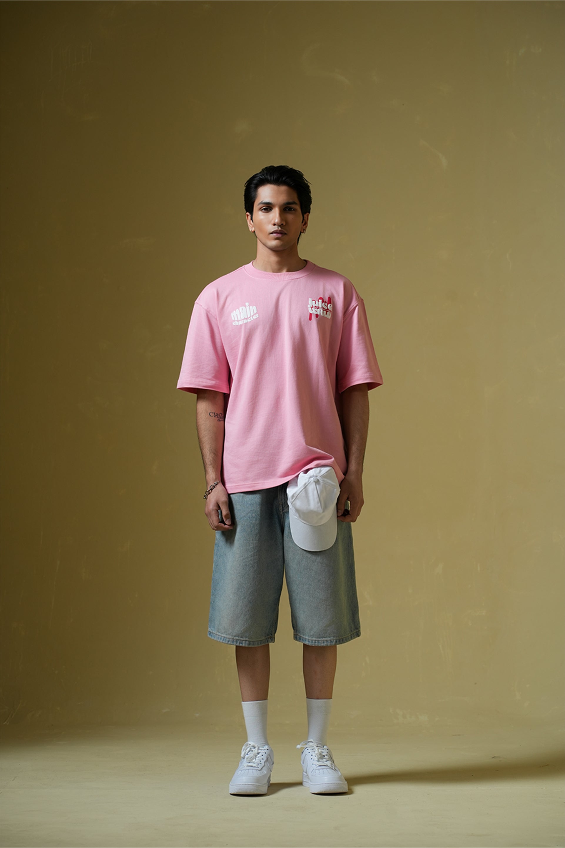 Buy Wishing Well Oversized T-shirt Online at Main Character India