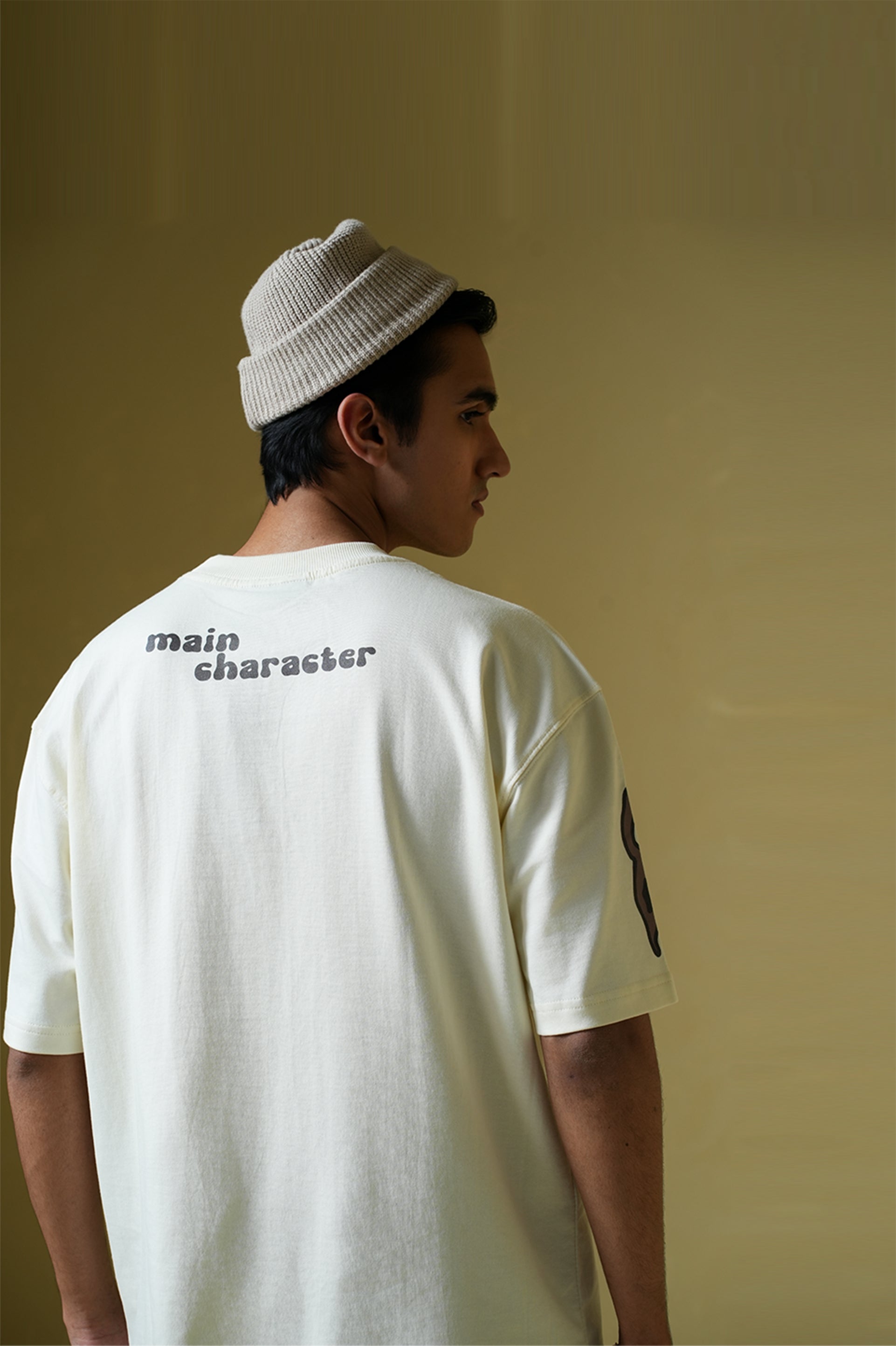 Buy TV off Cream Oversized T-Shirt Online at Main Character India