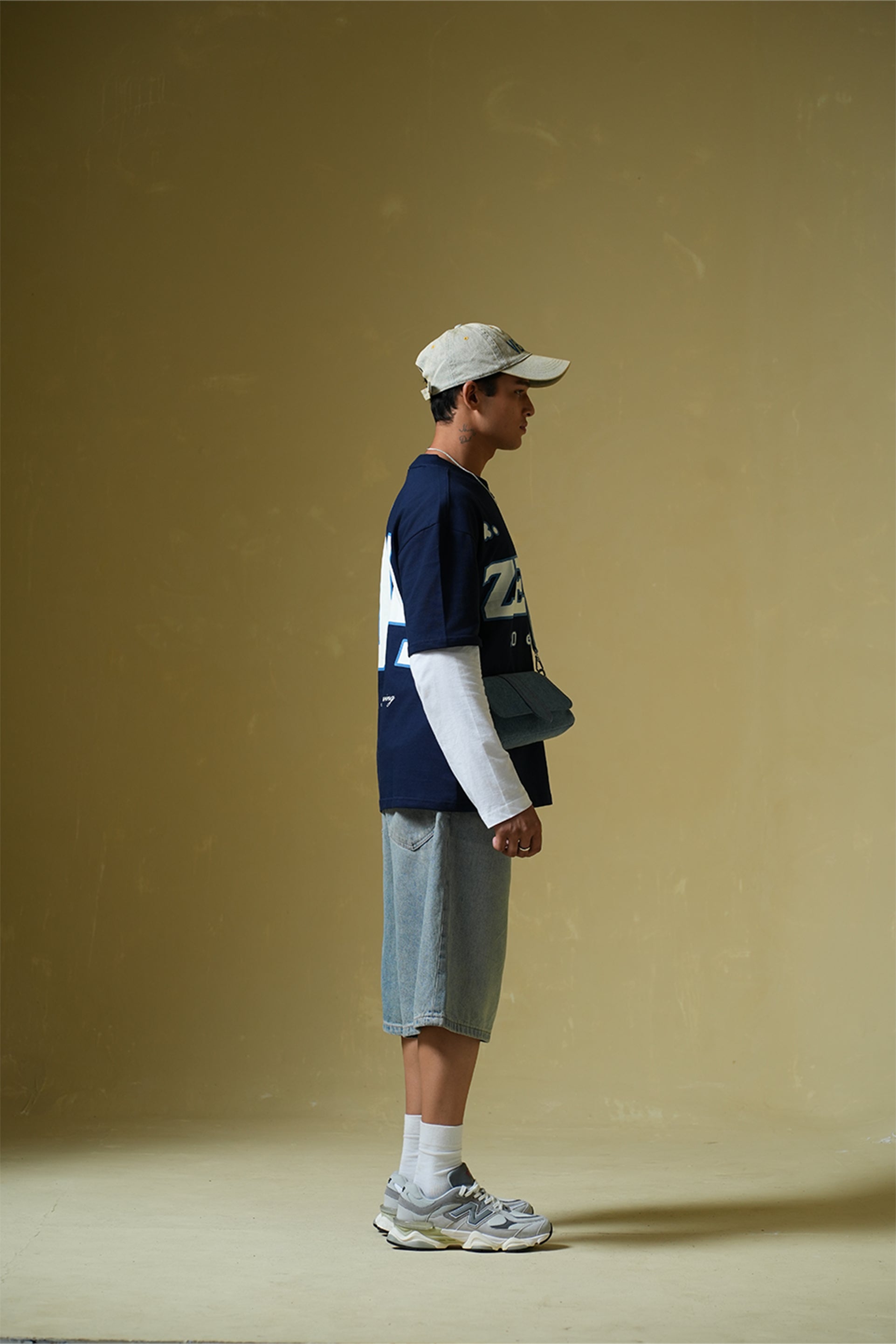 Buy Zeus Navy blue oversized t-shirt Online at Main Character India