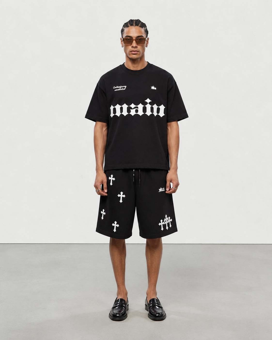 MAIN OG T-SHIRT - GOTHIC CROSS SHORTS
